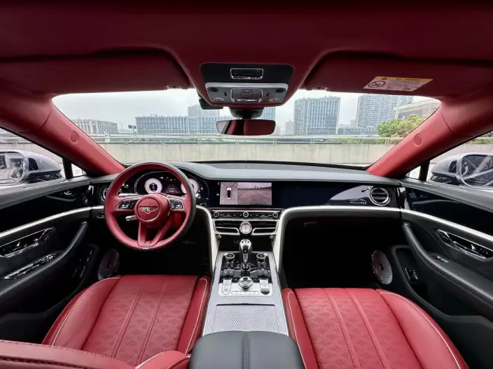 Bentley Flying Spur 2025 Model 4.0T V8 Mulliner – фото 10
