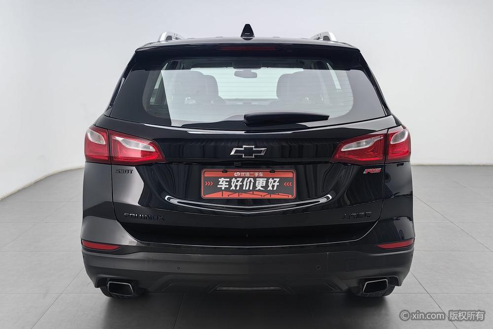 Chevrolet Equinox Модель 2018 года RS 550T автоматическое 4WD Explore Edition