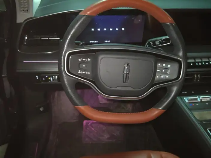 Lincoln Z 2022 Model i Xiang Zun Shang Edition – фото 7