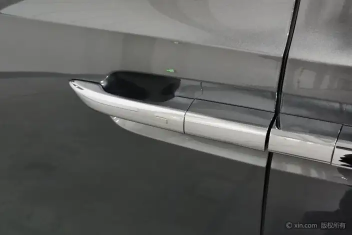Wey Gaoshan P HEV 2023 Model 4WD Executive Extended Edition – фото 9