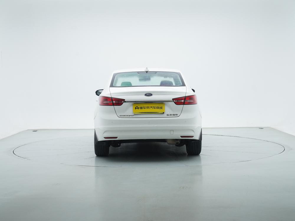 Ford Escort 2015 1.5L Automatic Fashion – фото 6