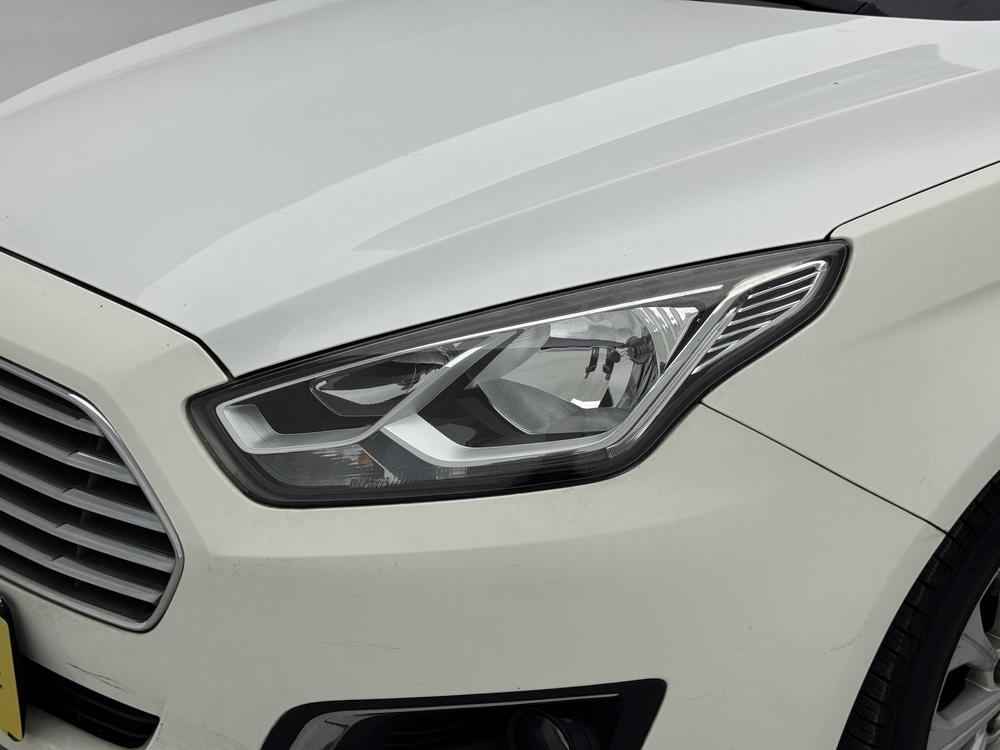 Ford Escort 2015 1.5L Automatic Fashion – фото 12