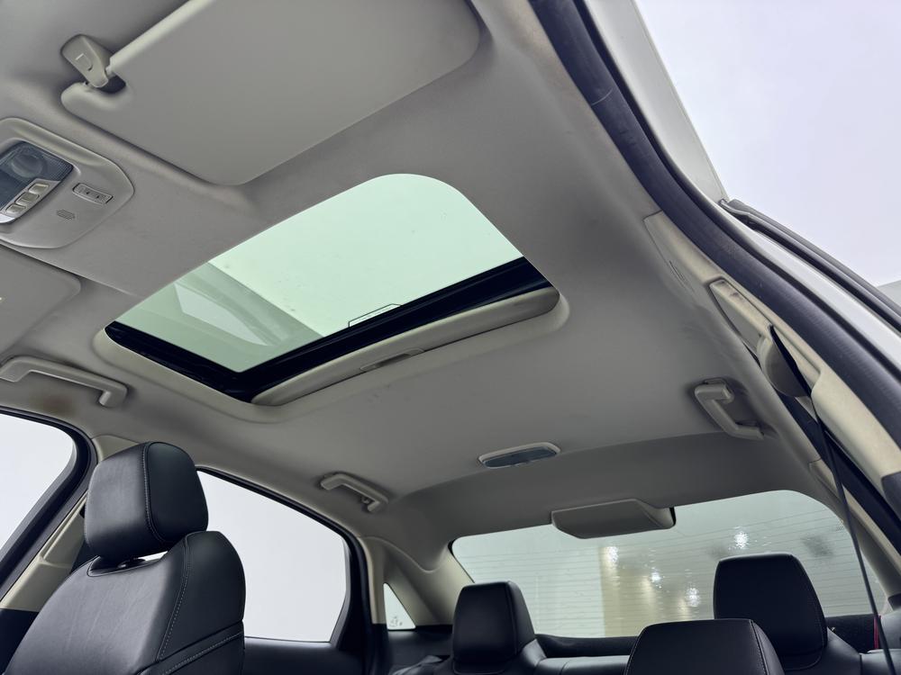 Ford Escort 2015 1.5L Automatic Fashion – фото 25