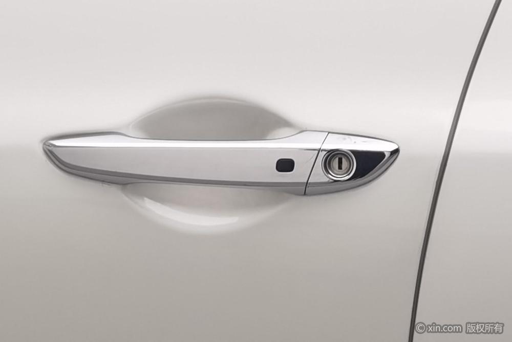 Hyundai Mistra 2014 1.8L Auto Premium DLX – фото 9