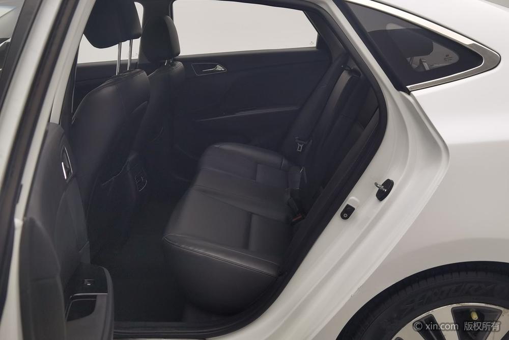 Hyundai Mistra 2014 1.8L Auto Premium DLX – фото 19