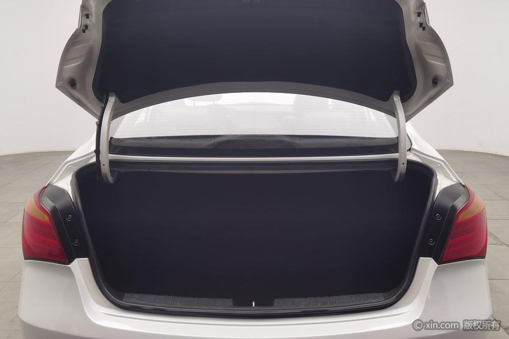 Hyundai Mistra 2014 1.8L Auto Premium DLX – фото 23