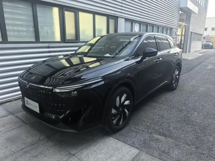 Venucia V+ DD-i 2023 Model 110KM iE Edition – фото 1