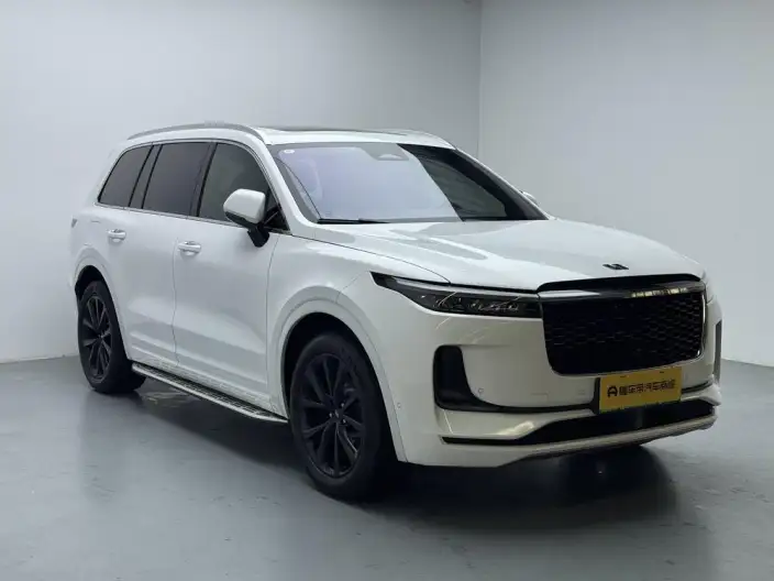 Li Auto ONE 2021 Model Extended Range 6 seat Edition – фото 3