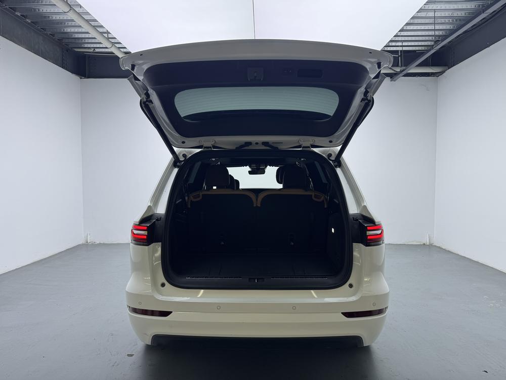 Li Auto ONE 2021 Range Extender 6-Seat – фото 20