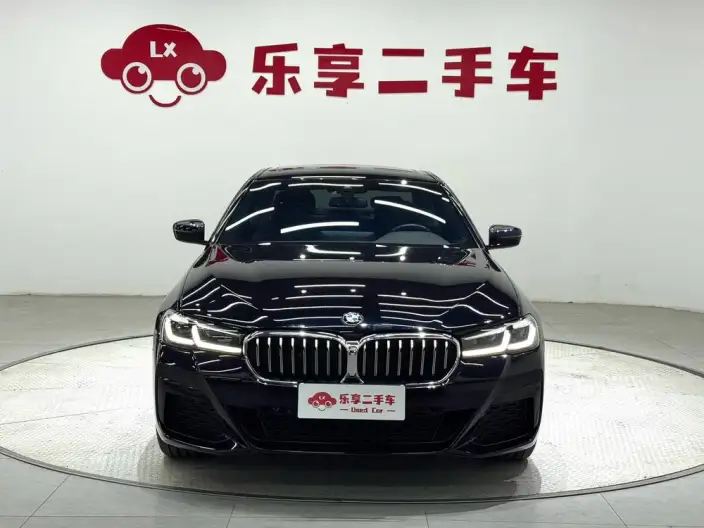BMW 5 Series 2022 Model 530Li Leading Model M Sports Set – фото 2