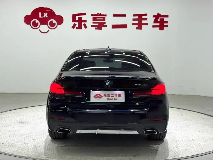 BMW 5 Series 2022 Model 530Li Leading Model M Sports Set – фото 6