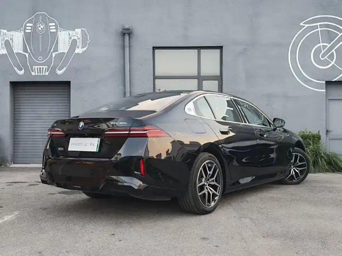BMW i5 2026 Model eDrive40L M Sports Set – фото 5