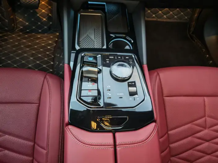 BMW i5 2026 Model eDrive40L M Sports Set – фото 7