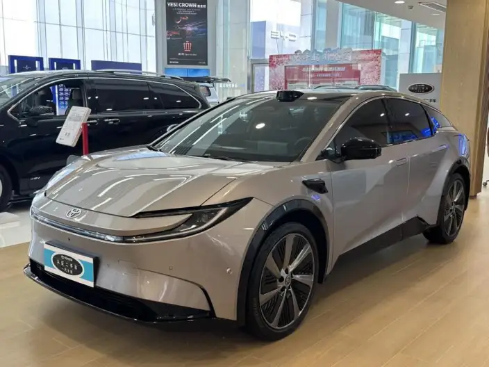 TOYOTA bZ5 2025 Model 550 PRO Zhixing Edition – фото 1