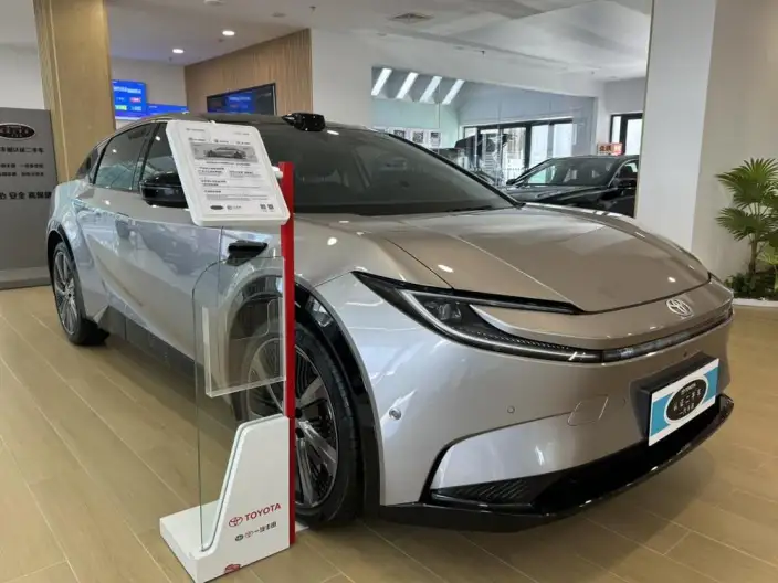 TOYOTA bZ5 2025 Model 550 PRO Zhixing Edition – фото 3