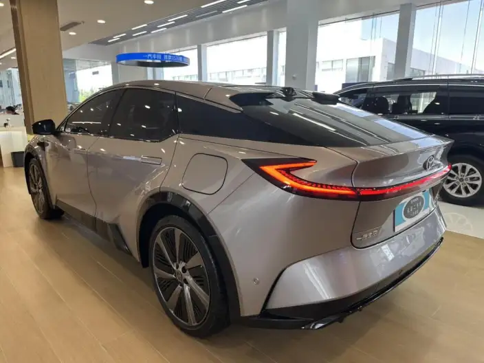 TOYOTA bZ5 2025 Model 550 PRO Zhixing Edition – фото 5