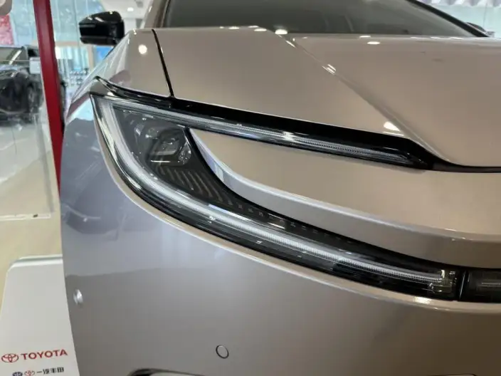 TOYOTA bZ5 2025 Model 550 PRO Zhixing Edition – фото 10