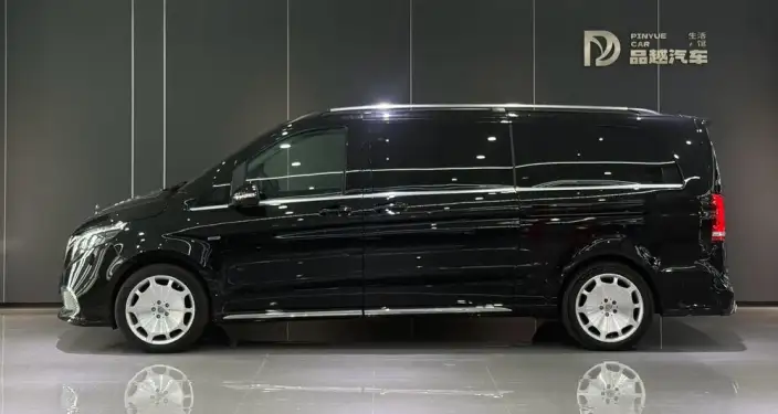 Mercedes-Benz V-Class 2022 Model V 260 L Long wheelbase Deluxe Edition – фото 3