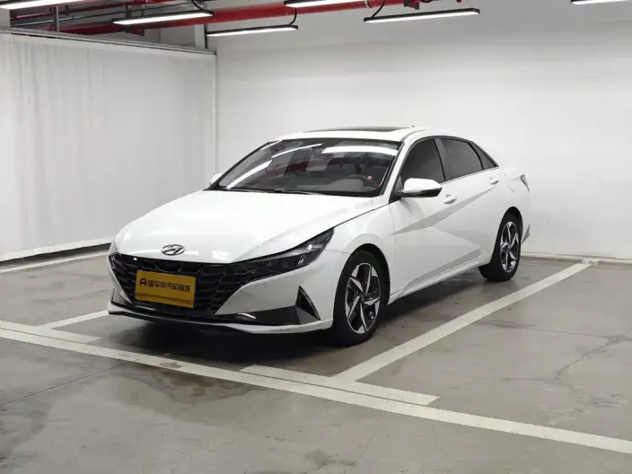 Hyundai Ioniq 2022 Model 1.5L CVT LUX Premium Edition