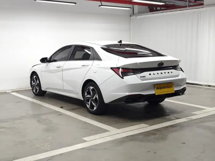 Hyundai Ioniq 2022 Model 1.5L CVT LUX Premium Edition – фото 5