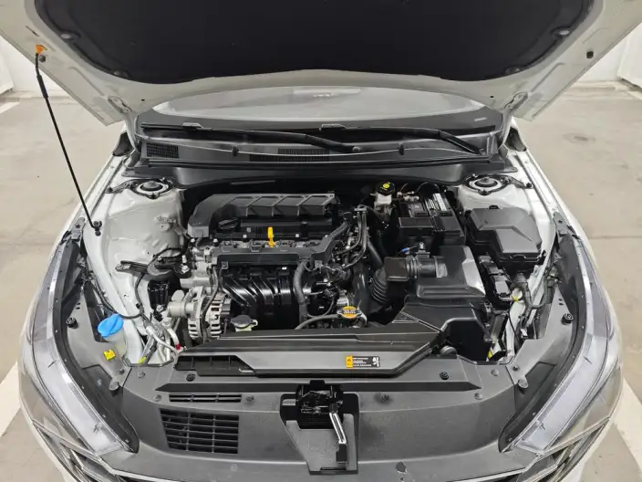 Hyundai Ioniq 2022 Model 1.5L CVT LUX Premium Edition – фото 10