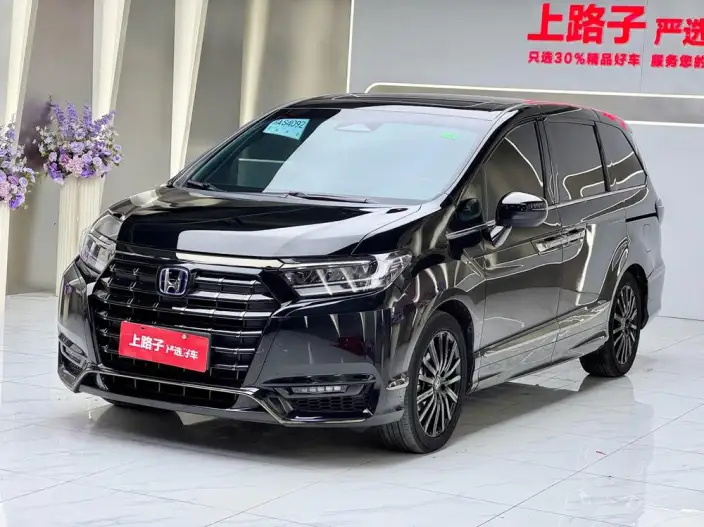 Honda Elysion 2024 Model 2.0L e:HEV Classic Edition – фото 1