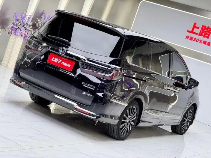 Honda Elysion 2024 Model 2.0L e:HEV Classic Edition – фото 6