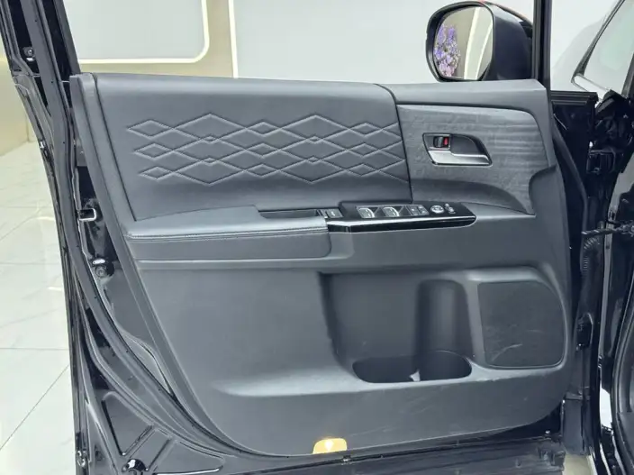 Honda Elysion 2024 Model 2.0L e:HEV Classic Edition – фото 9