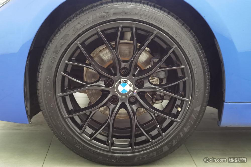 BMW 3 Series 2017 модификация 320i M Спорт тип – фото 11