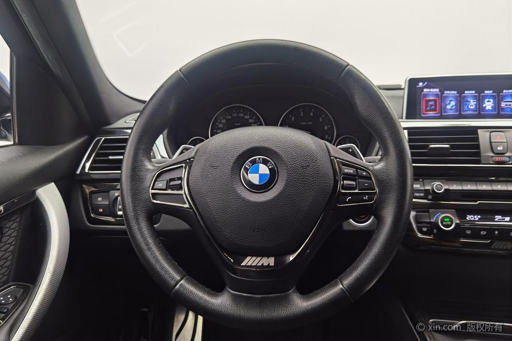 BMW 3 Series 2017 модификация 320i M Спорт тип – фото 13