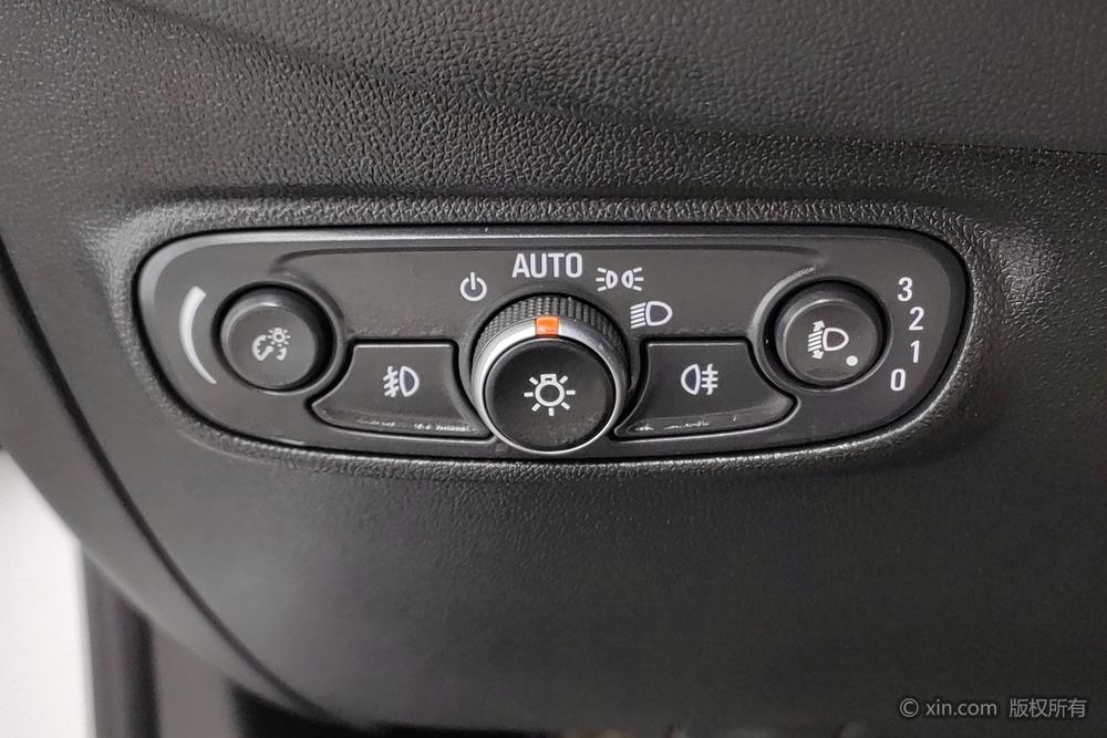 Chevrolet Equinox Модель 2018 года 535T автоматическое Drive мир Edition – фото 13