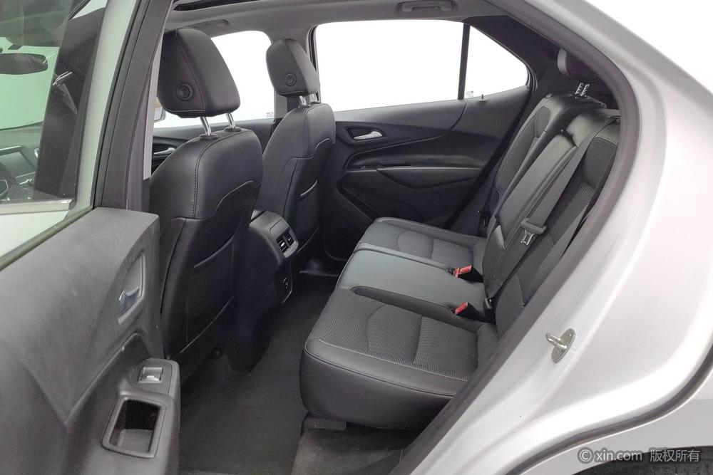 Chevrolet Equinox Модель 2018 года 535T автоматическое Drive мир Edition – фото 19