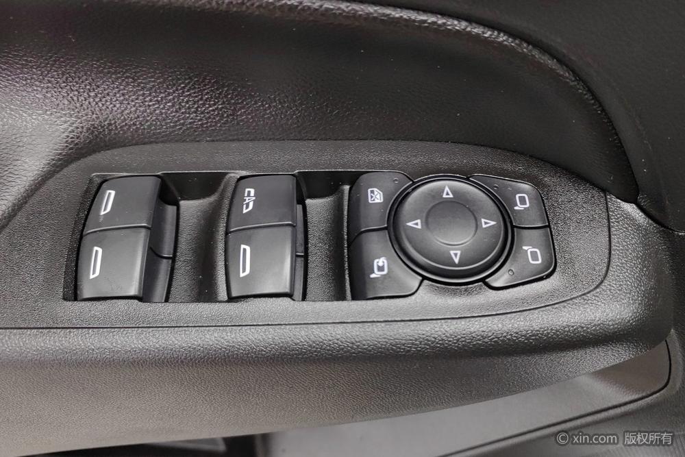 Chevrolet Equinox Модель 2018 года 535T автоматическое Drive мир Edition – фото 22