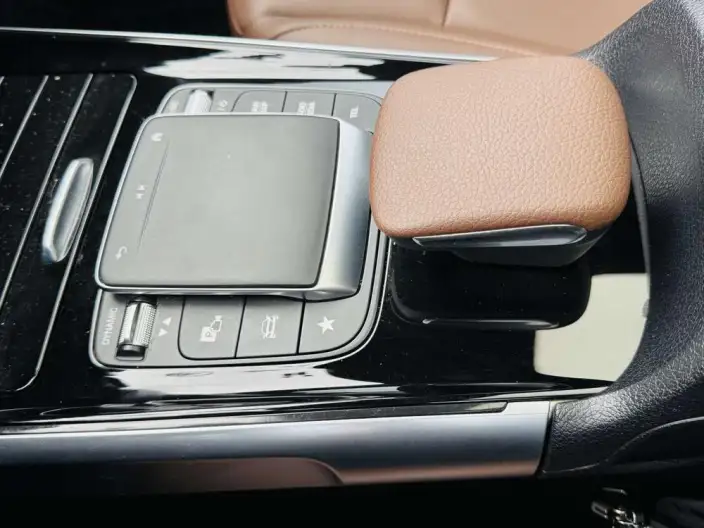 Mercedes-Benz GLB 2022 Model Facelift II GLB 200 Fashion Model – фото 9