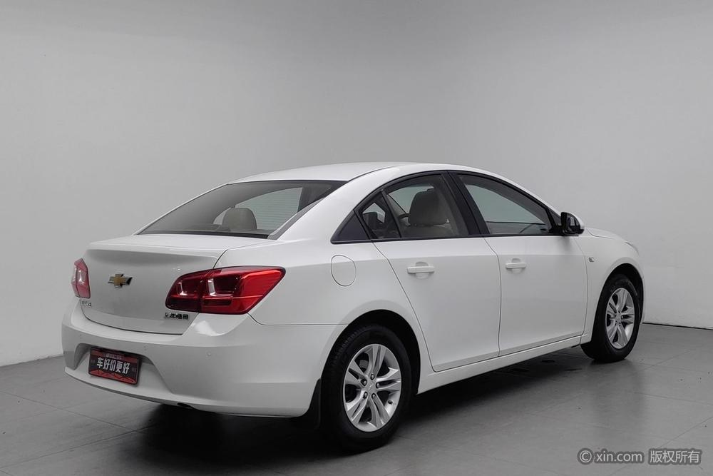 Chevrolet Cruze 2015 1.5L Classic SE AT