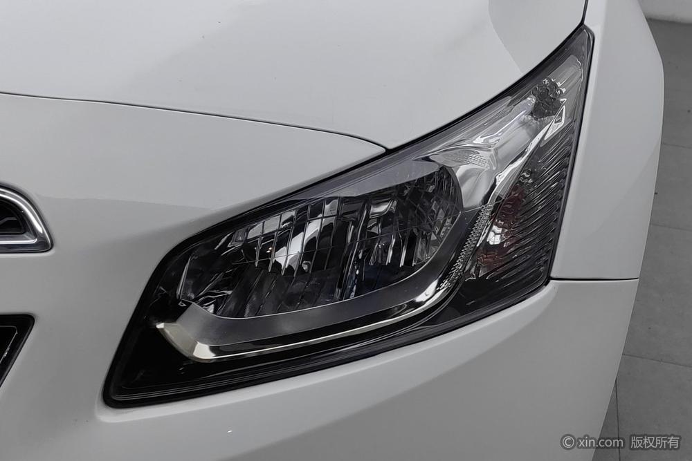 Chevrolet Cruze 2015 1.5L Classic SE AT – фото 7
