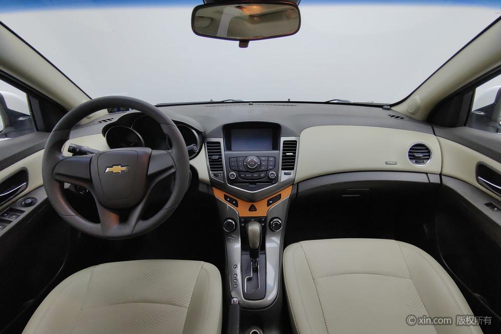 Chevrolet Cruze 2015 1.5L Classic SE AT – фото 13
