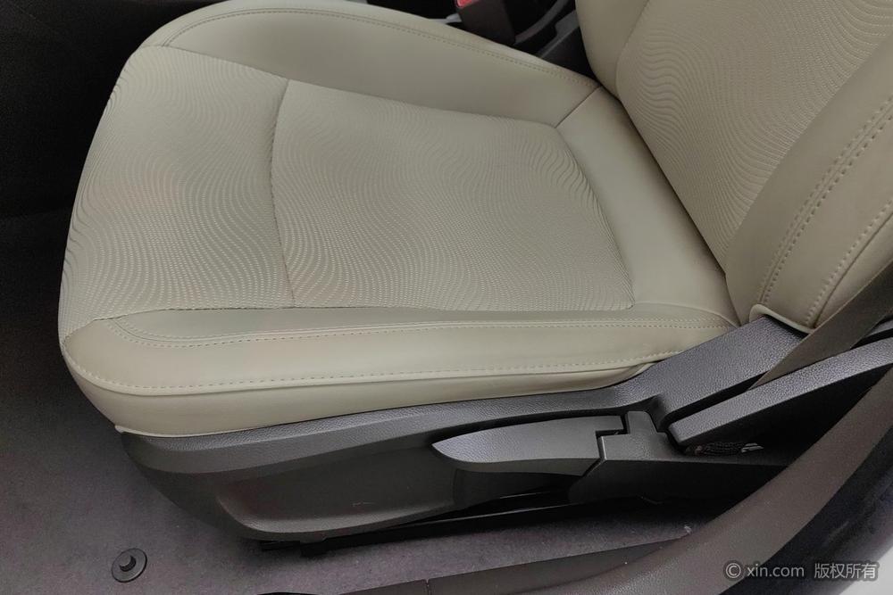 Chevrolet Cruze 2015 1.5L Classic SE AT – фото 19
