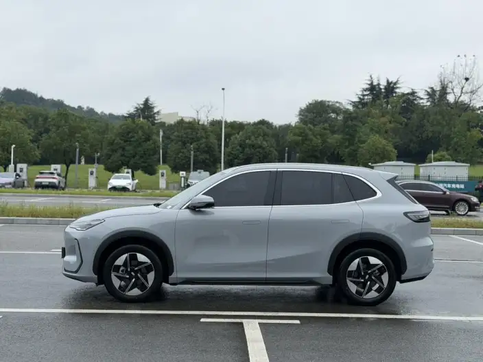 Geely Galaxy E5 2024 Model 530km Tiggo + Edition
