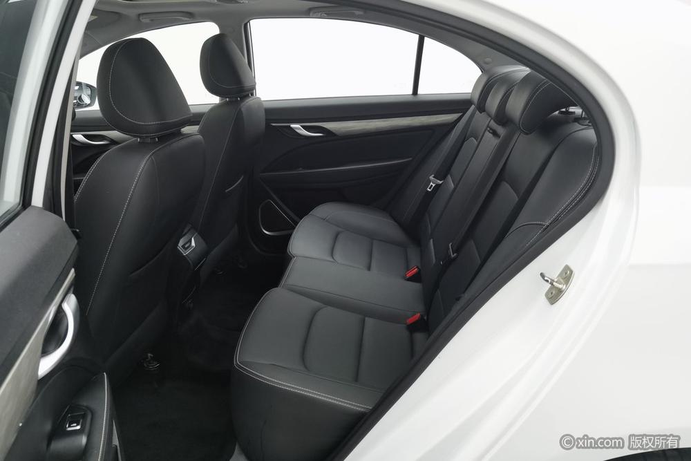 Geely Emgrand 2019 Leader 1.5L CVT Upward Connect China VI – фото 20