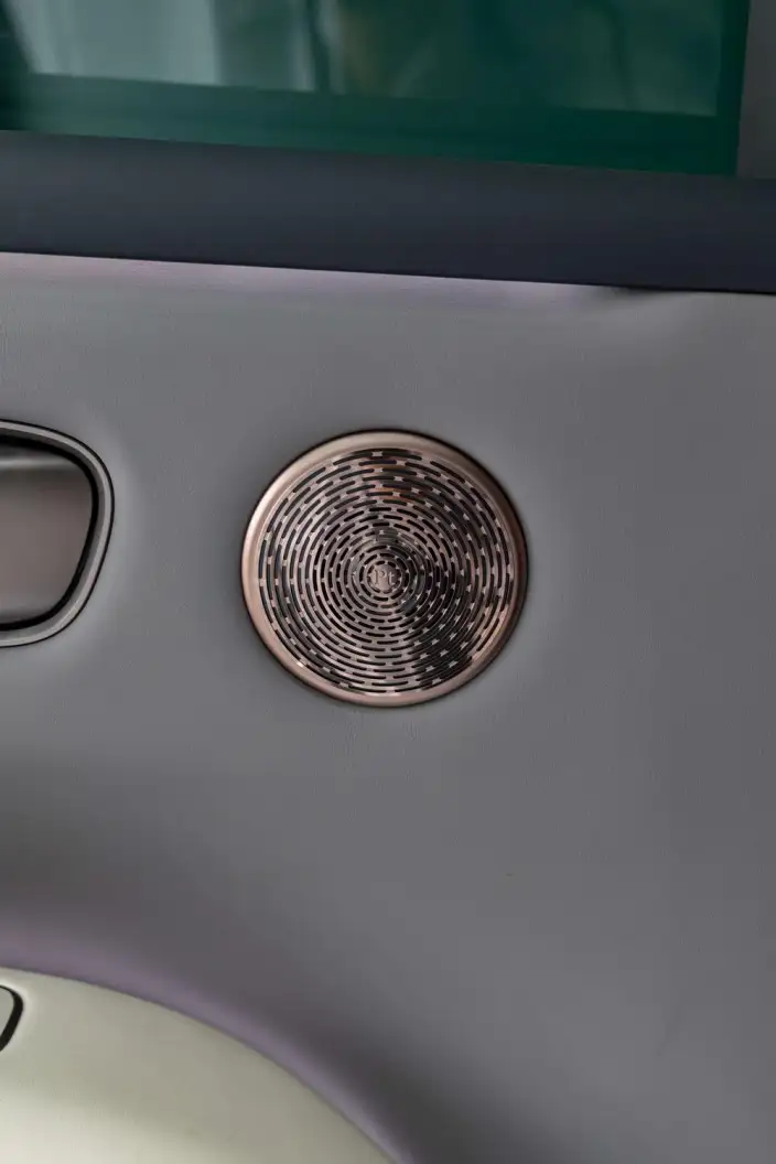 Li Auto i8 2025 Model Standard Edition – фото 9