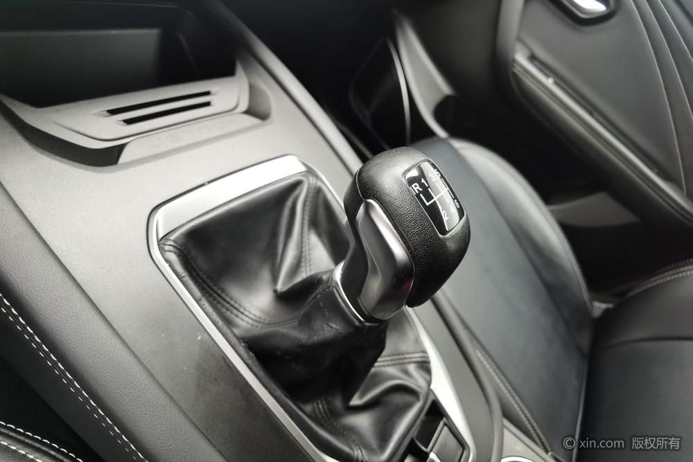 Jetour X70M Модель 2022 года 1.5T Manual Qian 卫伙伴 тип – фото 15