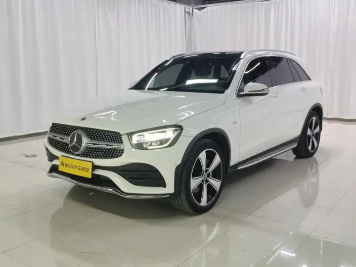 Mercedes-Benz GLC 2022 Model Facelift GLC 300 L 4MATIC Dynamic Model Collector Edition – фото 1