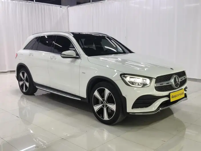 Mercedes-Benz GLC 2022 Model Facelift GLC 300 L 4MATIC Dynamic Model Collector Edition – фото 3