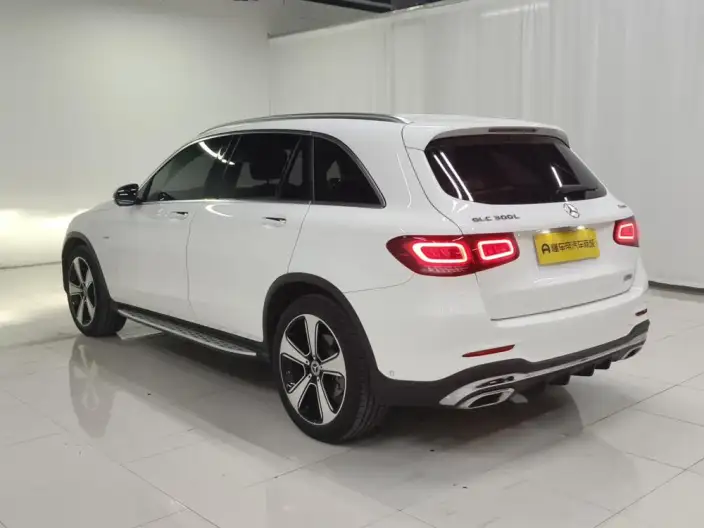 Mercedes-Benz GLC 2022 Model Facelift GLC 300 L 4MATIC Dynamic Model Collector Edition – фото 5