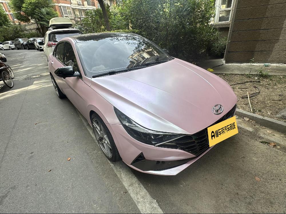 Hyundai Elantra 2021 1.5L CVT LUX Premium – фото 3