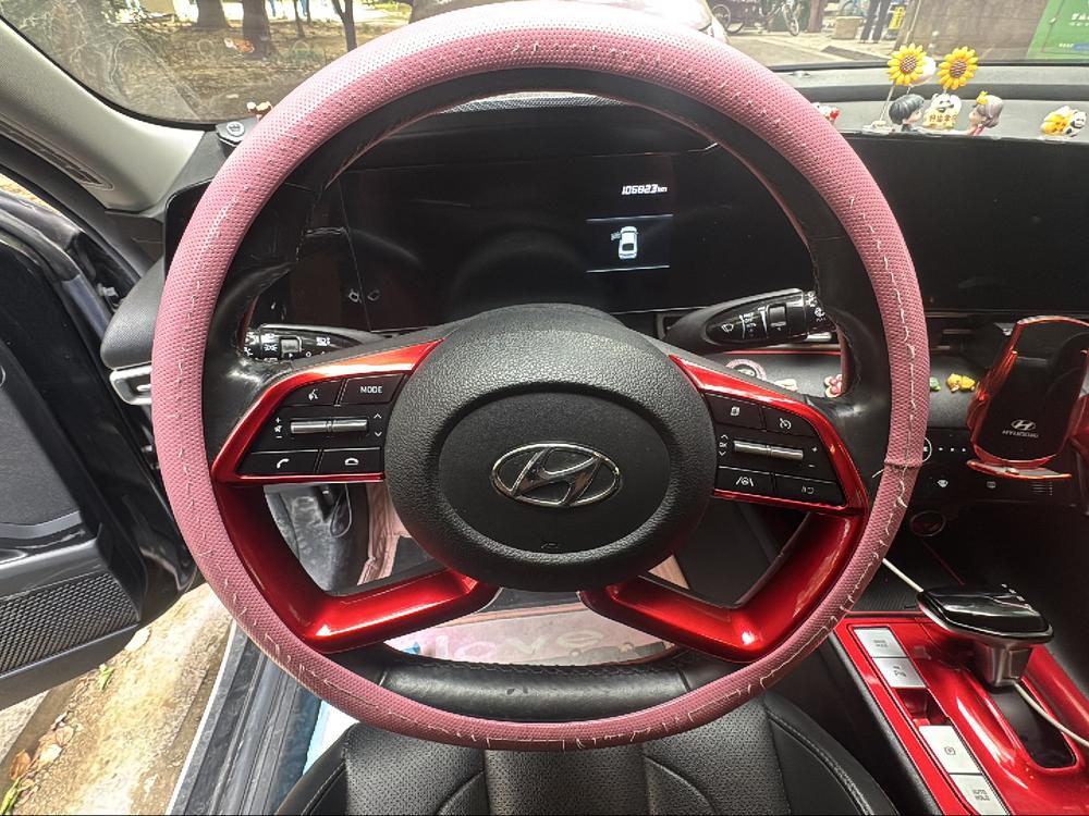 Hyundai Elantra 2021 1.5L CVT LUX Premium – фото 7
