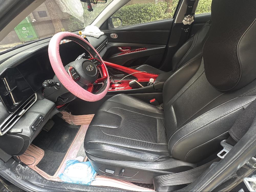 Hyundai Elantra 2021 1.5L CVT LUX Premium – фото 10