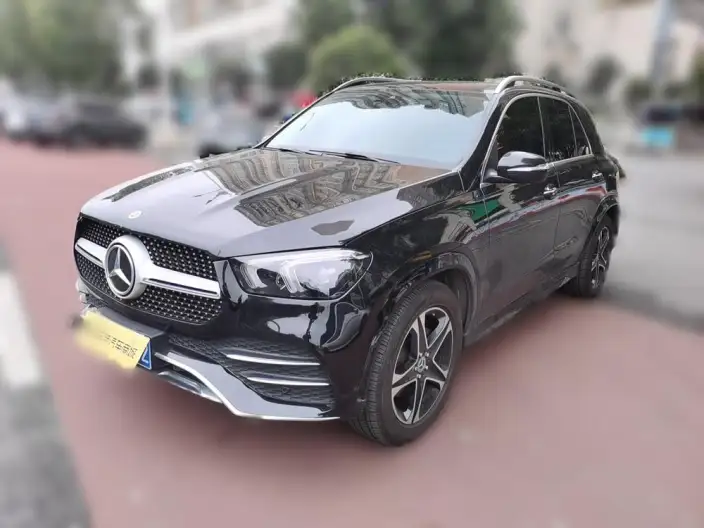 Mercedes-Benz GLE Imported 2023 Model GLE 350 4MATIC Fashion Model – фото 1