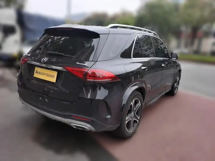 Mercedes-Benz GLE Imported 2023 Model GLE 350 4MATIC Fashion Model – фото 2